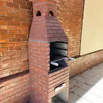 Linda Casa Porto Dunas: 4 Suítes, Churrasqueira E Piscina Casa de férias