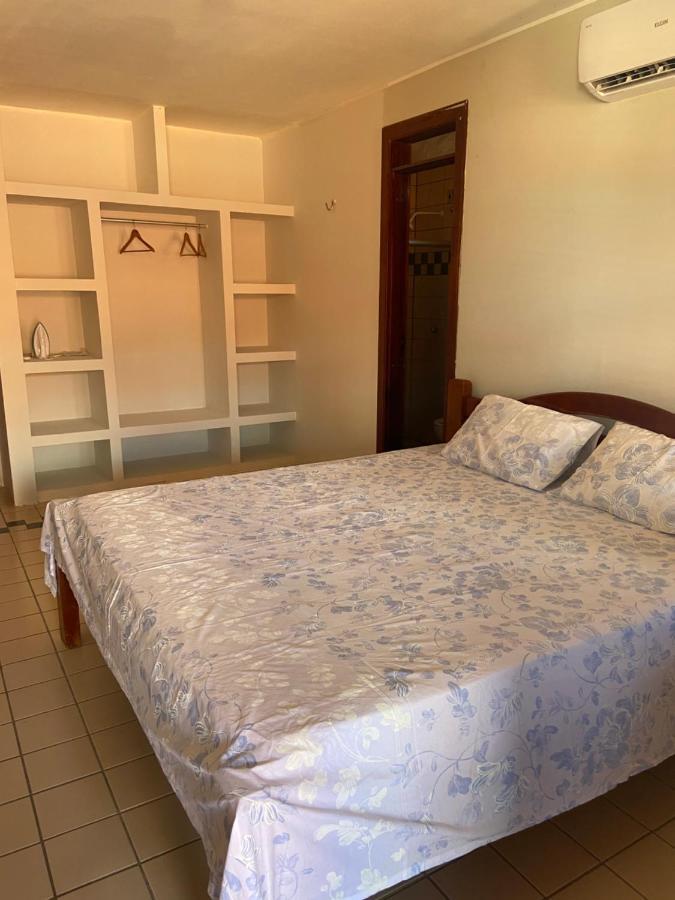 Linda Casa Porto Dunas: 4 Suites, Churrasqueira E Piscina *